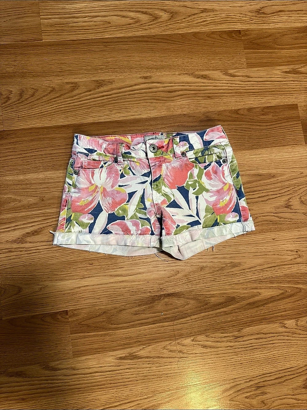 aeropostale Floral Shorts Pink Size 0